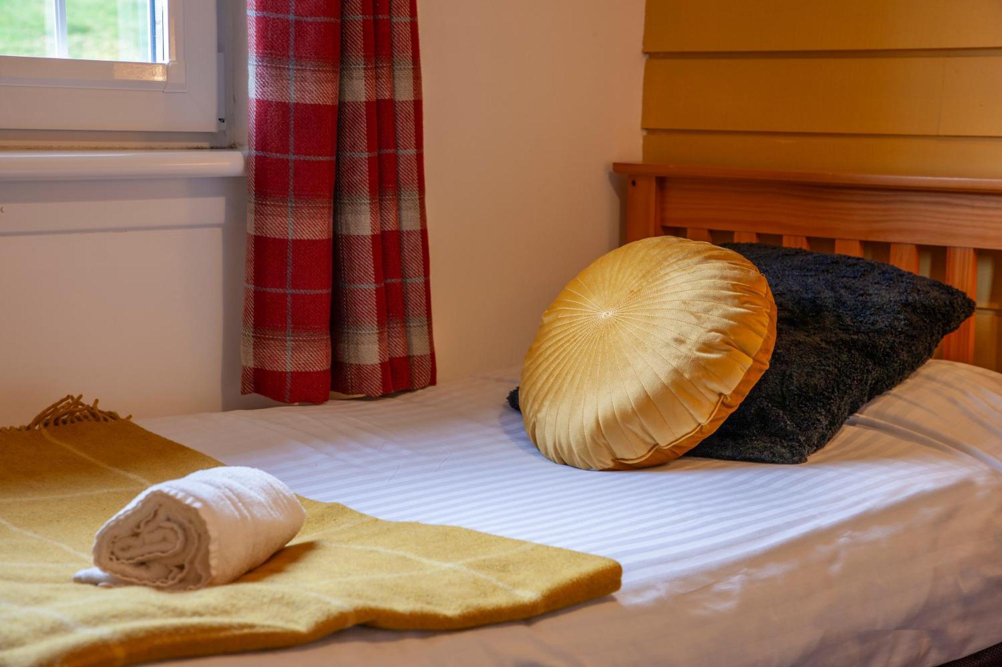 Appin Holiday Homes -Caravans, Lodges, Shepherds Hut And Train Carriage Stays Eksteriør billede