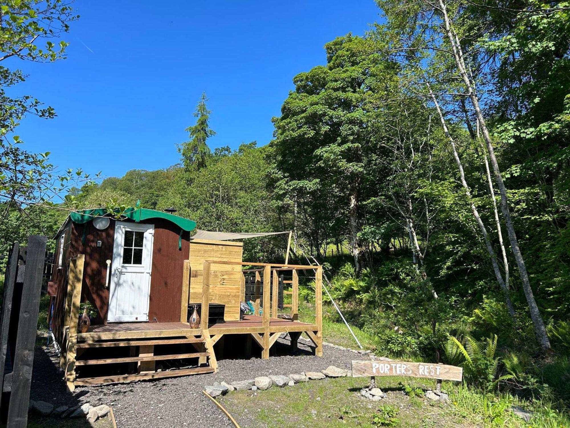 Appin Holiday Homes -Caravans, Lodges, Shepherds Hut And Train Carriage Stays Eksteriør billede