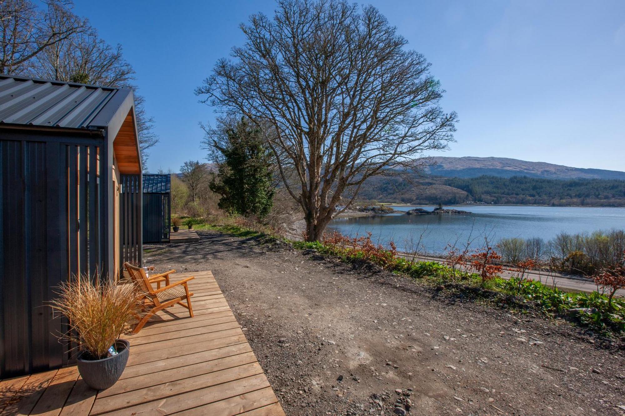 Appin Holiday Homes -Caravans, Lodges, Shepherds Hut And Train Carriage Stays Eksteriør billede