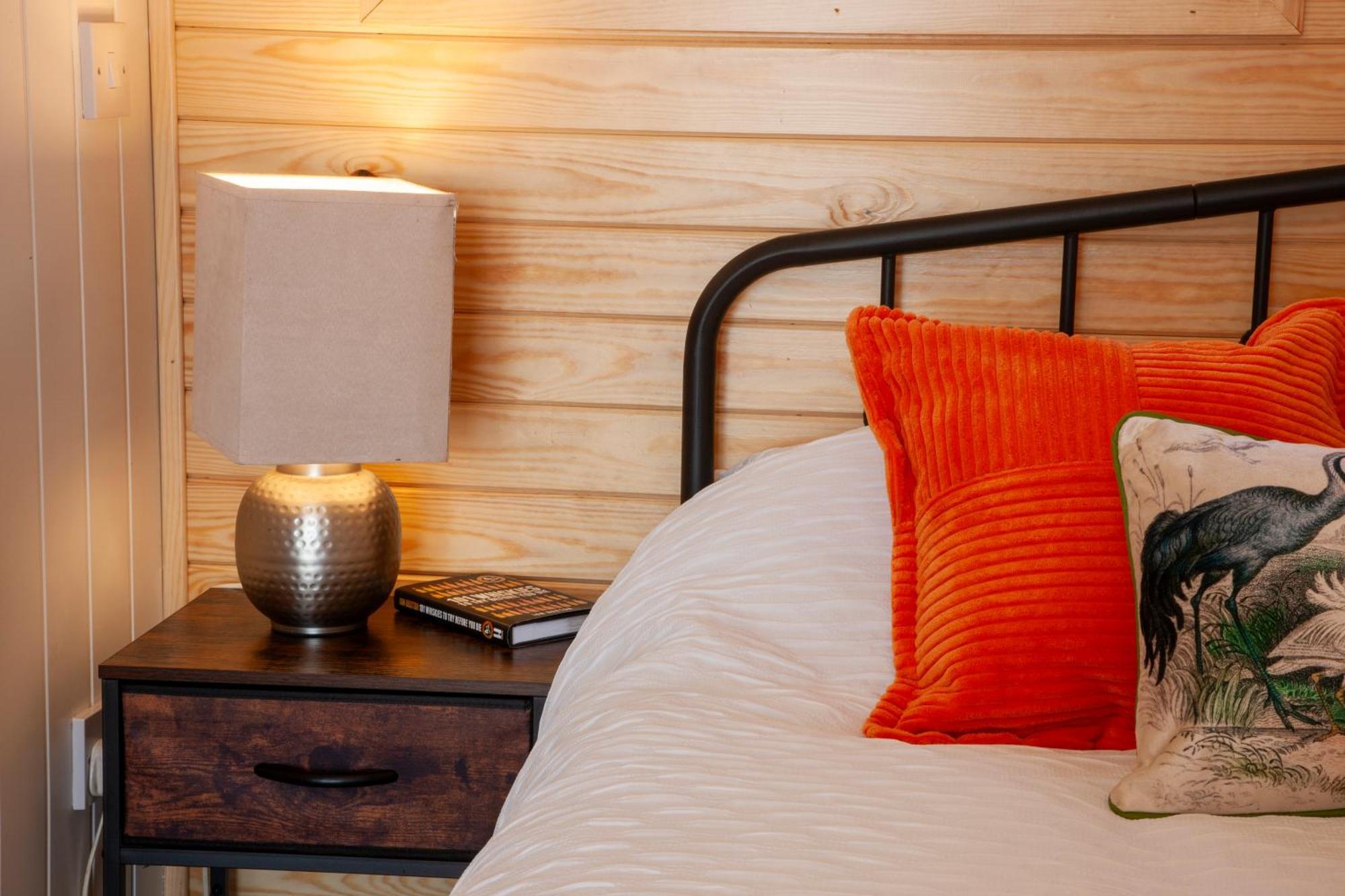Appin Holiday Homes -Caravans, Lodges, Shepherds Hut And Train Carriage Stays Eksteriør billede