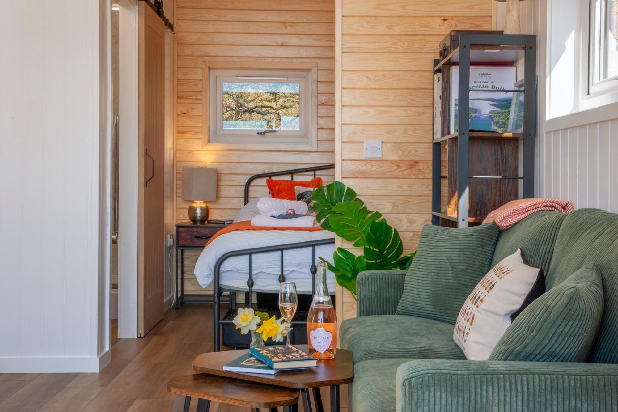Appin Holiday Homes -Caravans, Lodges, Shepherds Hut And Train Carriage Stays Eksteriør billede