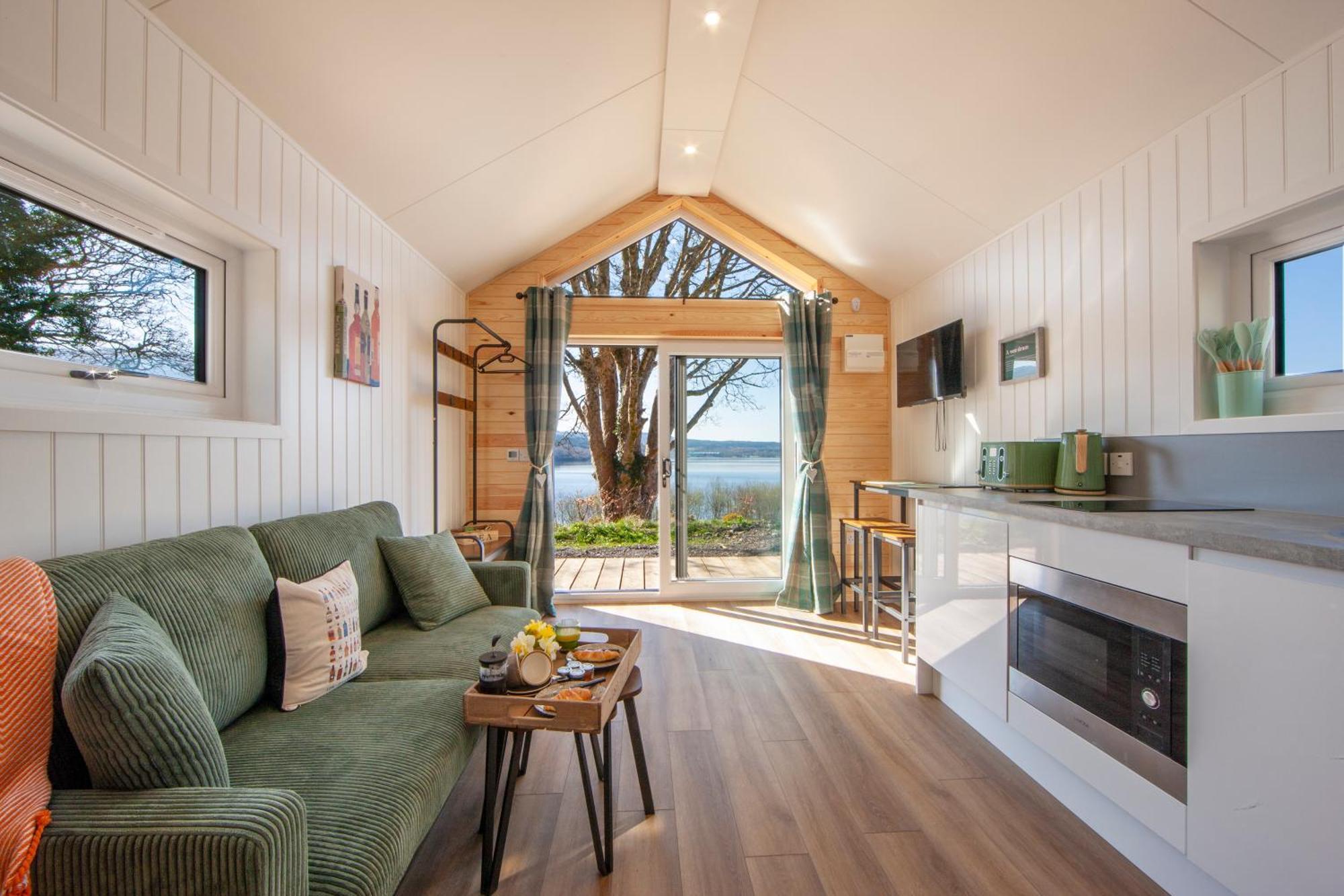 Appin Holiday Homes -Caravans, Lodges, Shepherds Hut And Train Carriage Stays Eksteriør billede