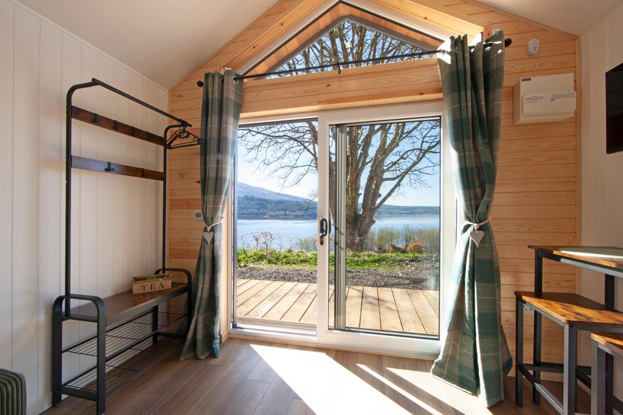 Appin Holiday Homes -Caravans, Lodges, Shepherds Hut And Train Carriage Stays Eksteriør billede