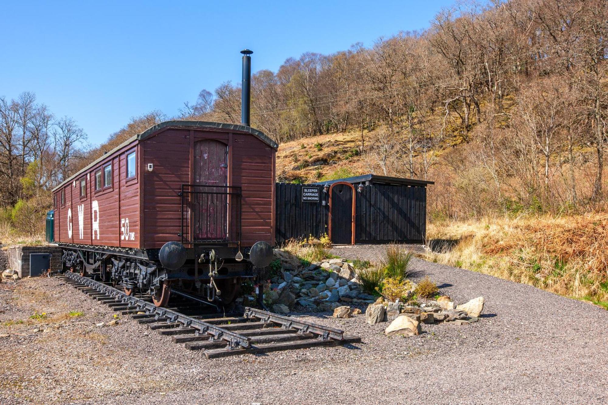 Appin Holiday Homes -Caravans, Lodges, Shepherds Hut And Train Carriage Stays Eksteriør billede